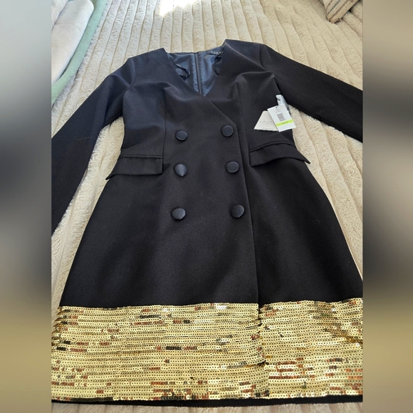 Laundry By Shelli Segal Dresses & Skirts - Chic Black Blazer Dress with Gold Sequin Hem